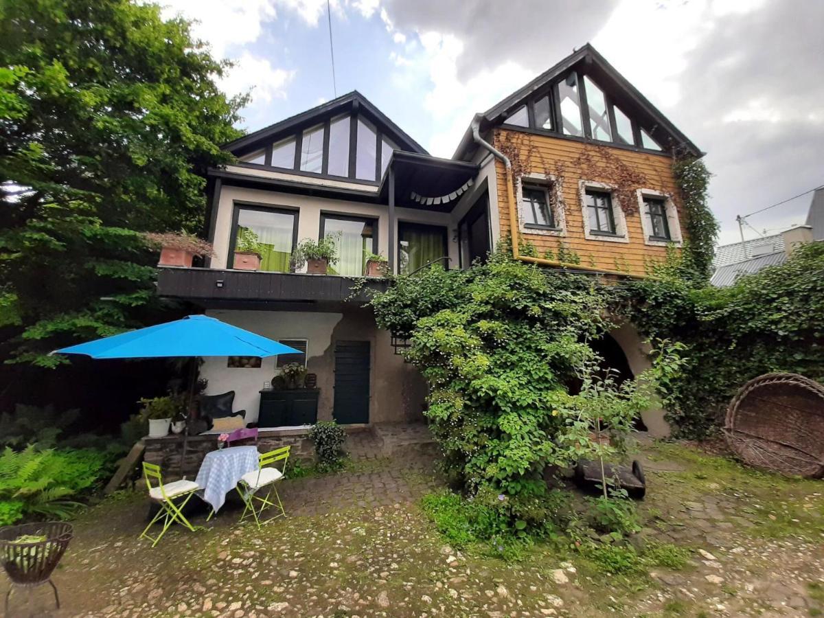 Charming Holiday Home In Roes With A Balcony エクステリア 写真